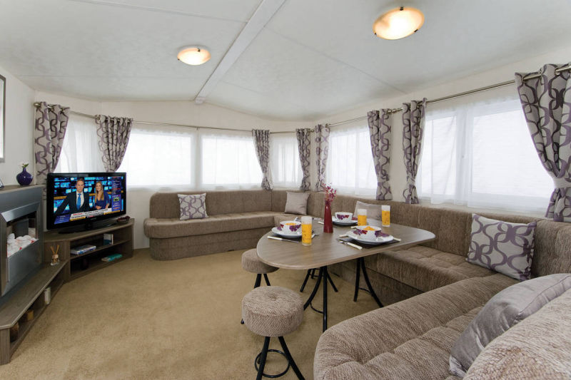 delta caravans-bromley-caravan-lounge2